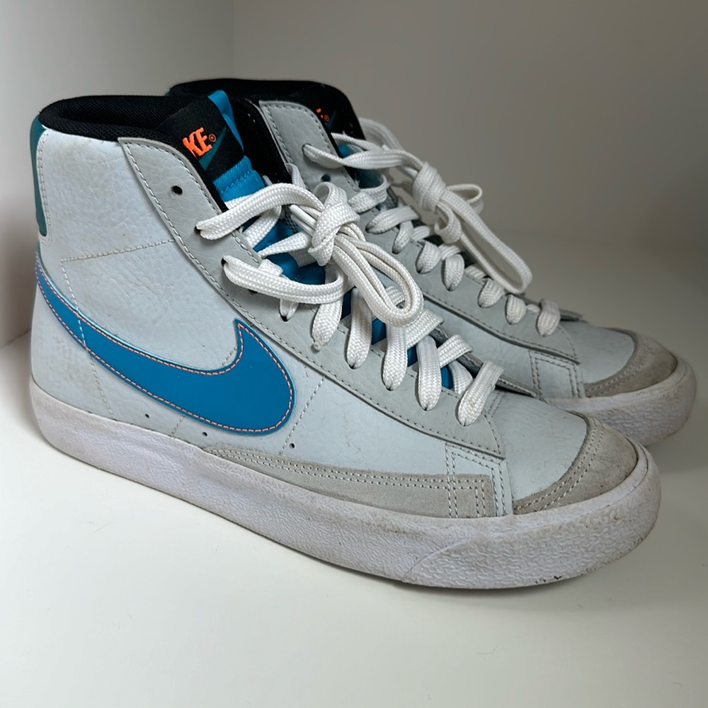Nike Kids Sneakers - White and Blue
